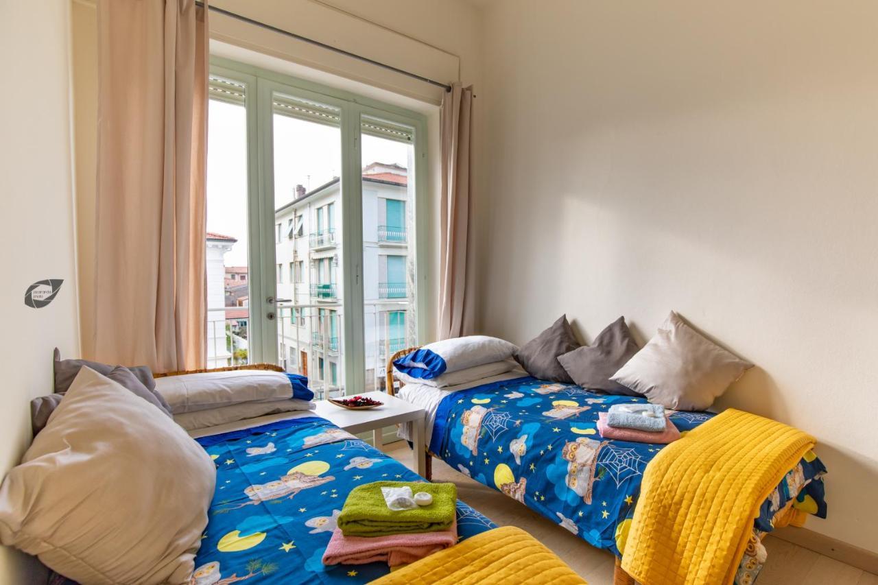 Apartament Foscolo Viareggio Zewnętrze zdjęcie